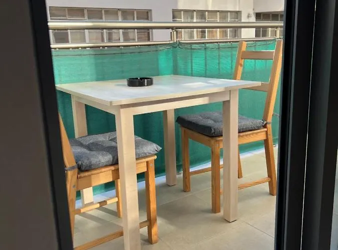 Modern Center Saripolou Apartament Limassol